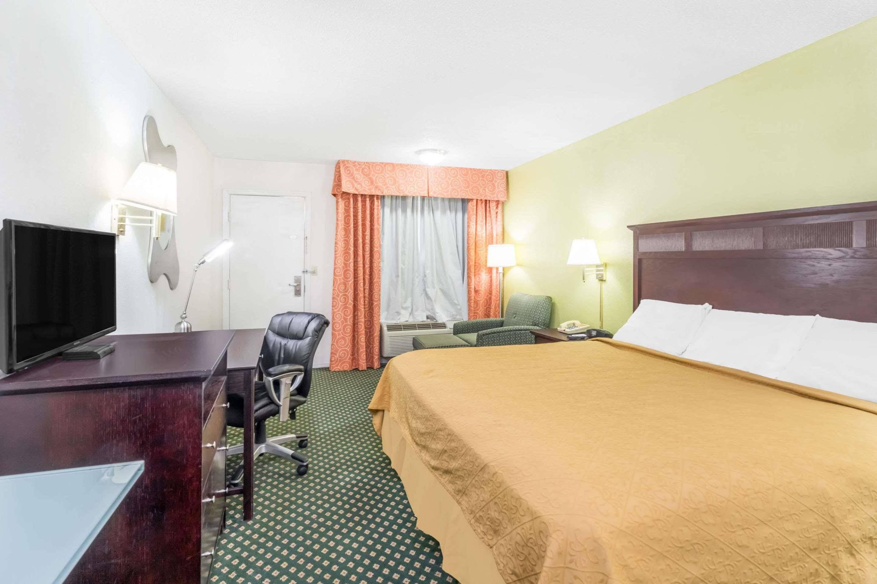Knights Inn Chattanooga Esterno foto